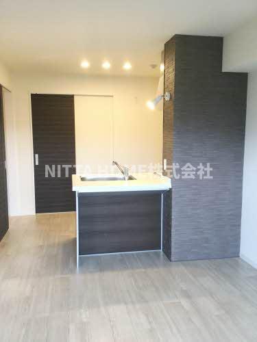 居室・リビング　キッチンからの見晴らしもＧＯＯＤ♪