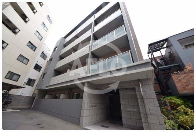建物外観　La Luce長堀通　外観