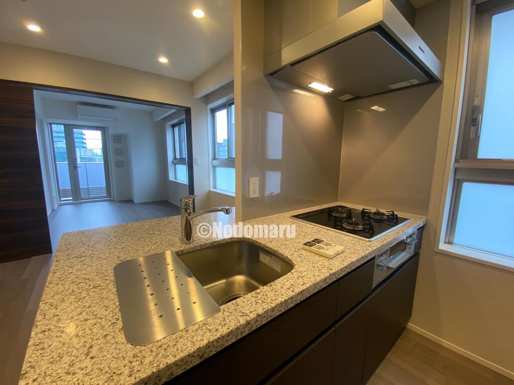 キッチン　※写真は同タイプ別部屋となります
