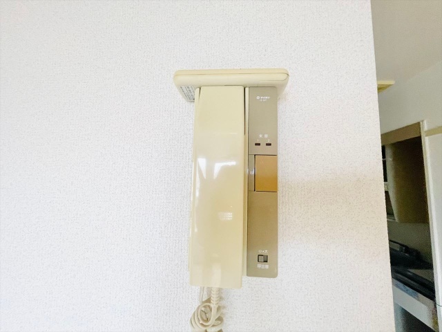 セキュリティ　※４１６号室の内装写真転載