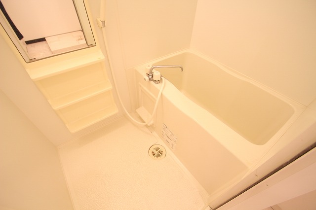 バス・シャワールーム　同物件別号室