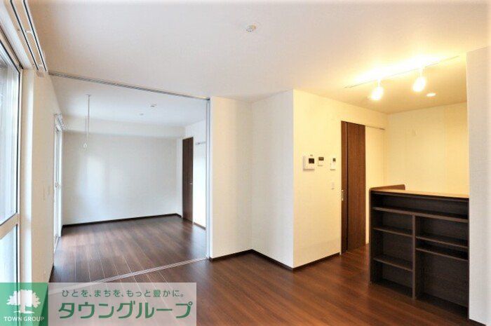 居室・リビング　※別号室参考写真です