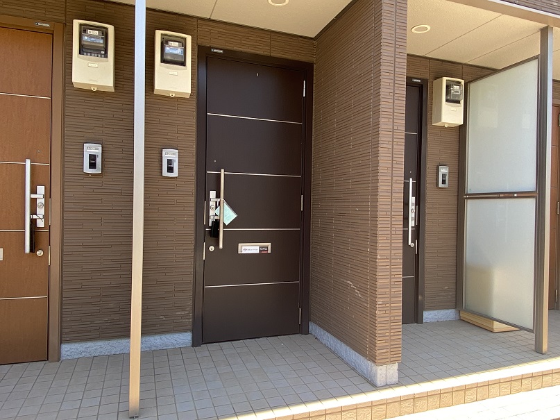 エントランス　玄関ポーチ