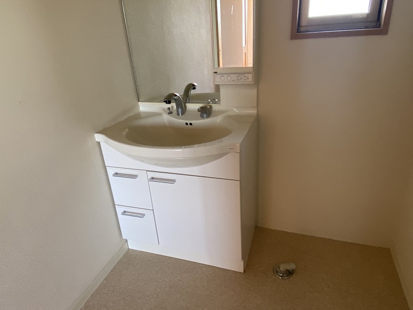 洗面設備　洗髪洗面化粧台