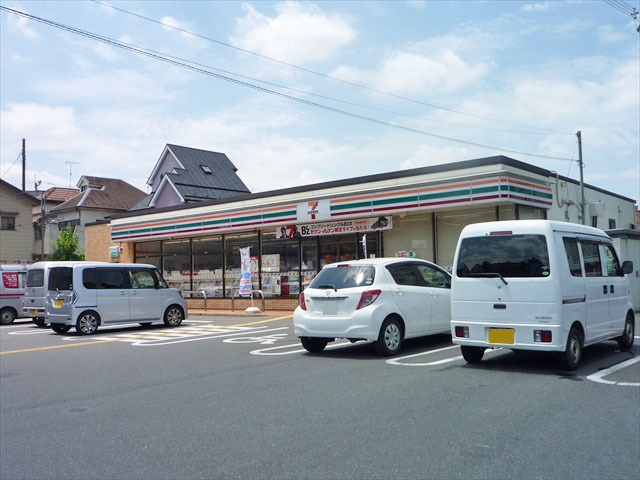 コンビニ　セブンイレブン川越清水町店（コンビニ）まで390m