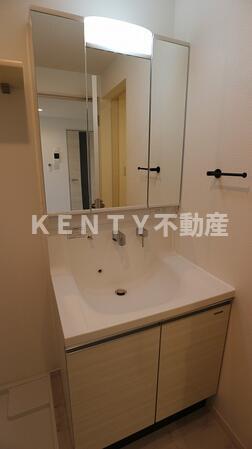 洗面設備　洗面所です