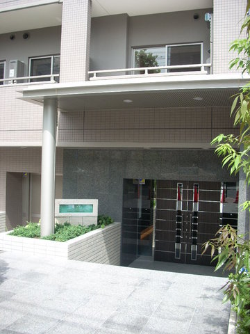 エントランス　エントランス