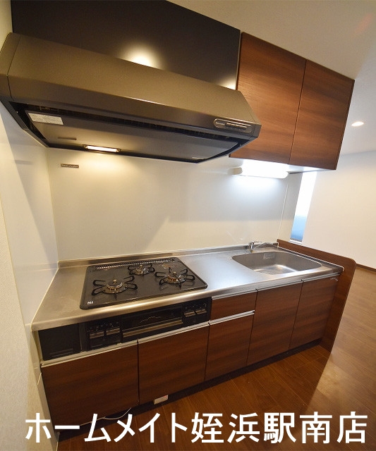 キッチン　★グリル付き３口コンロのシステムキッチン！★参考写真