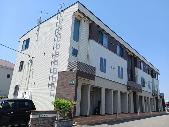 建物外観　おしゃれな外観です