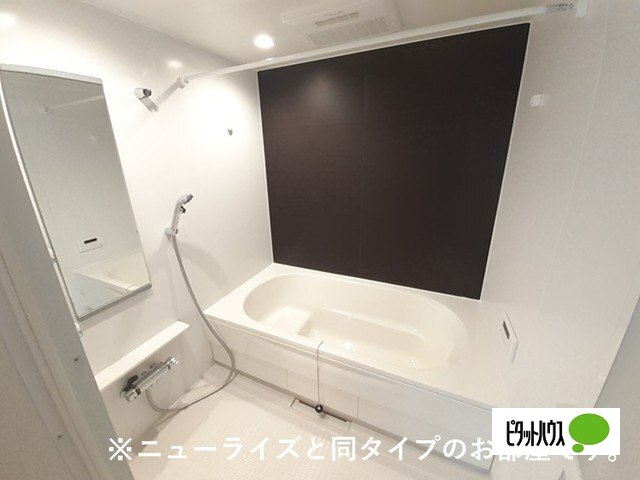 バス・シャワールーム　同型モデル