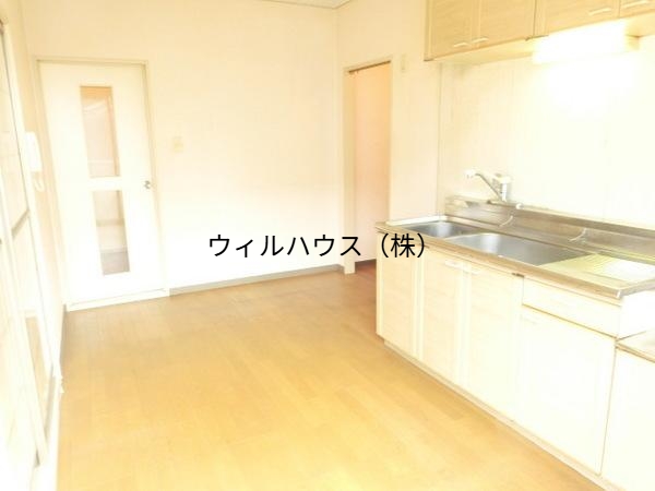居室・リビング　室内きれいです！