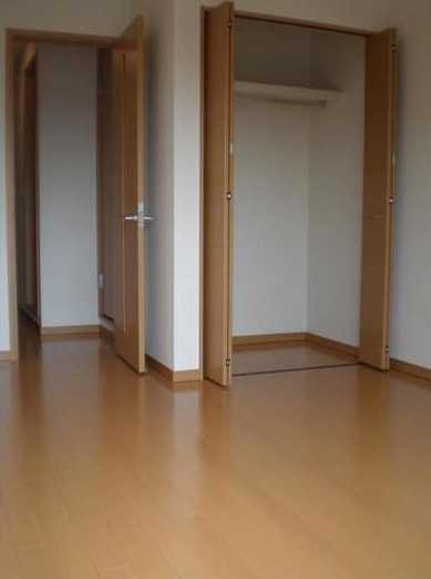 その他部屋・スペース　綺麗なフローリングのお部屋です