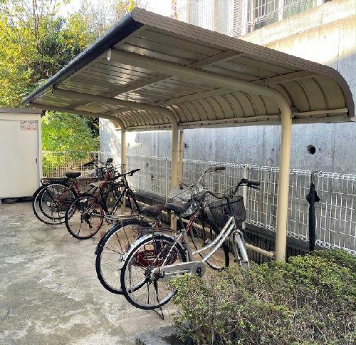 その他共有部分　屋根付き駐輪場