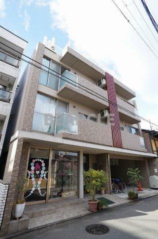 建物外観　外観は落ち着いています