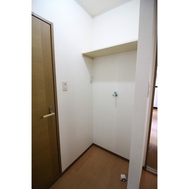 その他部屋・スペース　洗濯機置き場