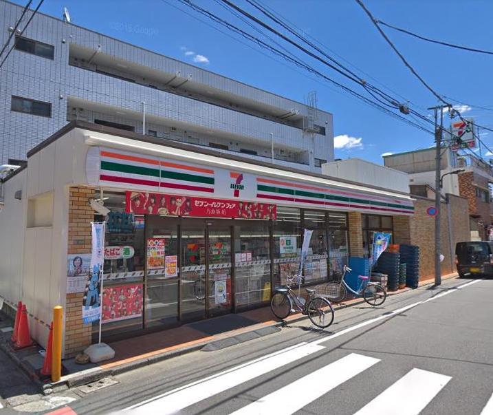 コンビニ　セブンイレブン（コンビニ）まで110m