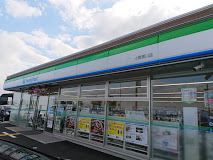 コンビニ　ファミリーマート 小野黒川店（コンビニ）まで1007m