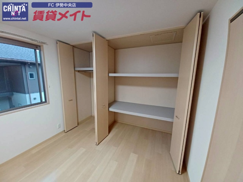 収納　別部屋反転画像参考