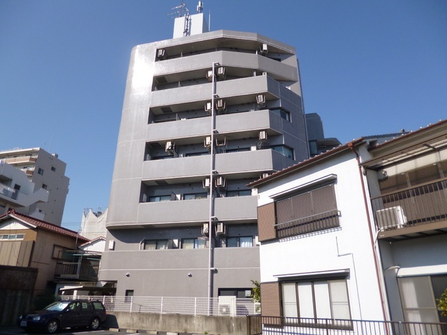 建物外観　しっかりしたマンションです。