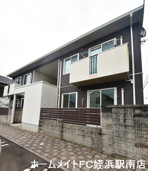 建物外観　★人気のシャーメゾン！★