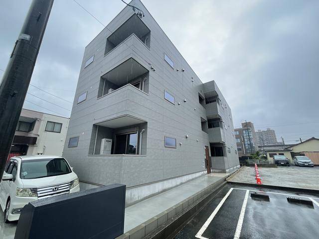 建物外観　南側からの外観です