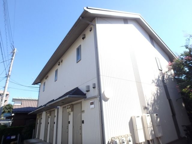 建物外観　★日当り良好、南向き★