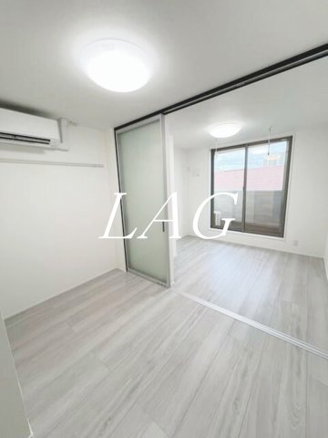 居室・リビング　洋室のお部屋です。