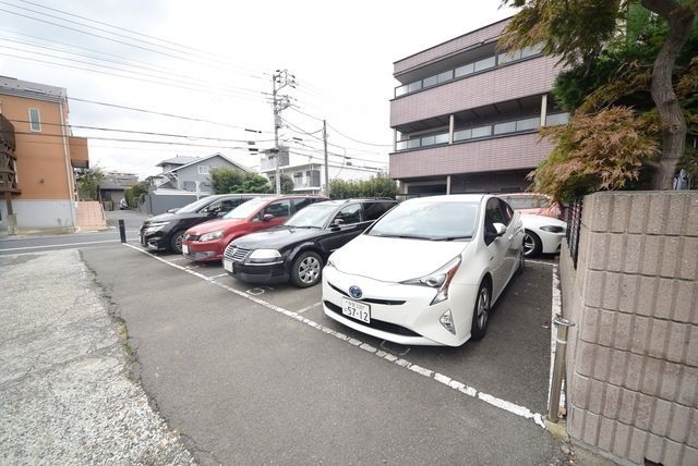 駐車場　★敷地内駐車場のご利用もお気軽にご相談ください★