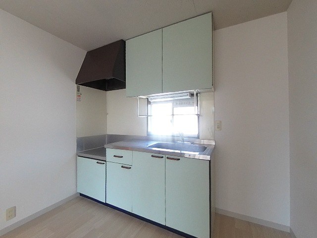キッチン　※他部屋参考写真です※