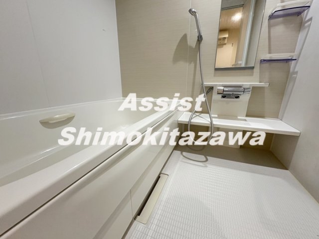 バス・シャワールーム