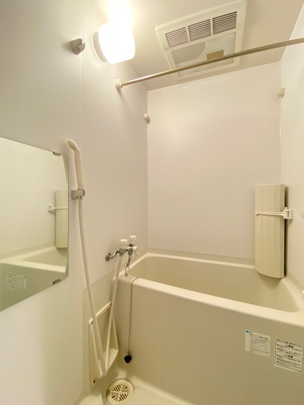 バス・シャワールーム　※別部屋参考写真