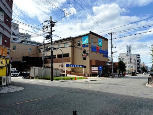 スーパー　ライフ【新大阪店】西三国1丁目（スーパー）まで593m