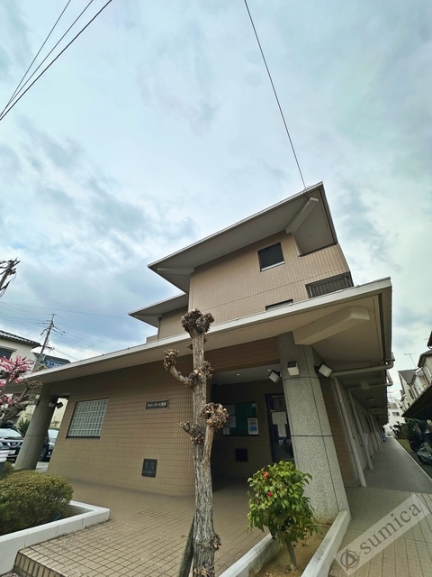 建物外観　鉄筋コンクリート造・ガッチリした建物です♪