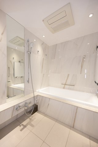 バス・シャワールーム　※写真は同タイプ住戸です。