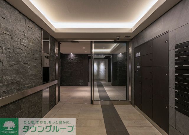 エントランス　◆24時間オンライン監視システム搭載◆