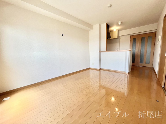 居室・リビング　他号室の写真になります。
