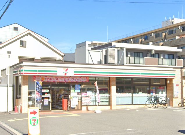 コンビニ　セブンイレブン 大阪沢之町2丁目店（コンビニ）まで837m