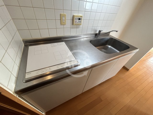 キッチン　クリーデンス福島　システムキッチン