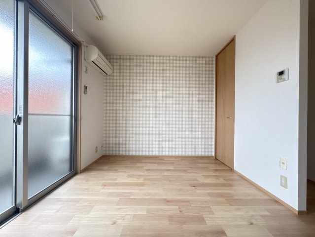 アーバンハイツ段上の居間写真
