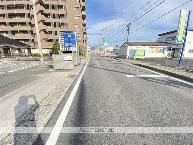 その他　前面道路（その他）まで0m