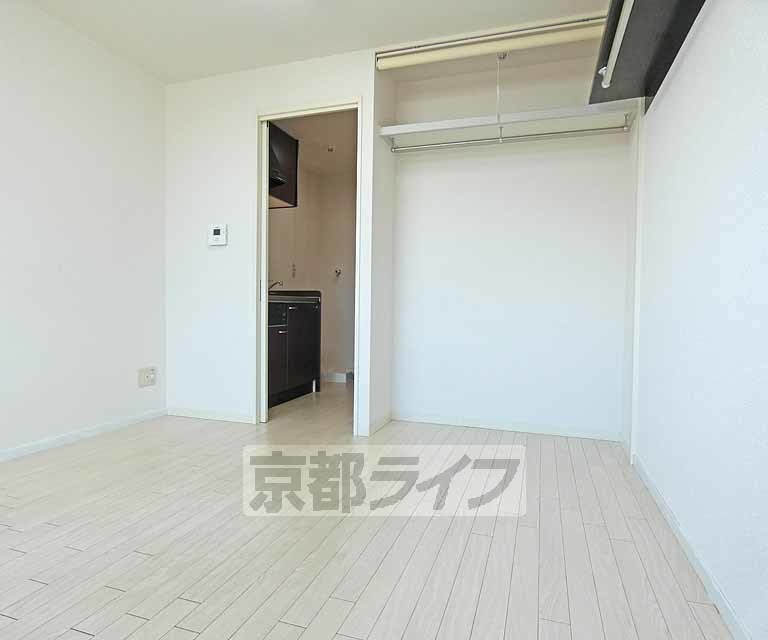 居室・リビング　室内です