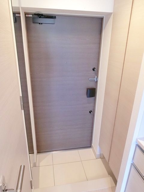 玄関　同会社施工参考写真