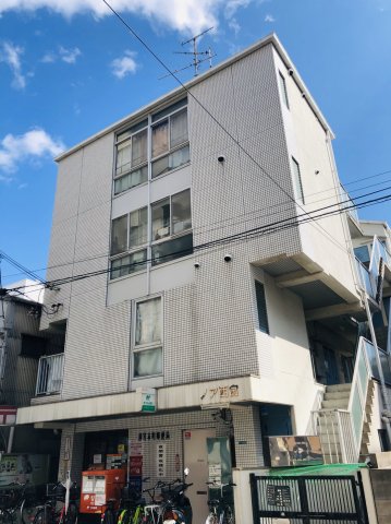 建物外観　モニター付きインターホンで安心です♪