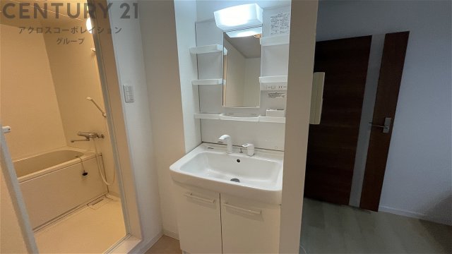 洗面設備　独立洗面化粧台付き☆
