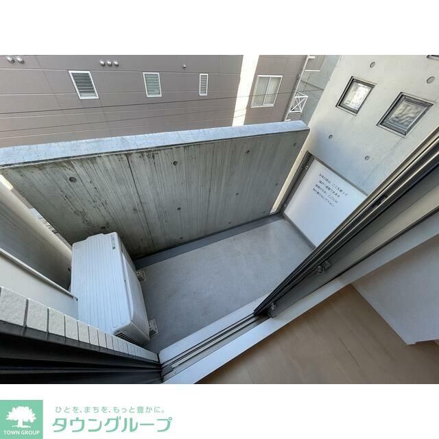 バルコニー　バルコニー