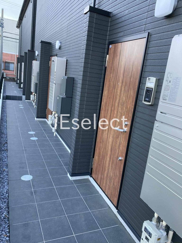 エントランス　建物への入り口部分です