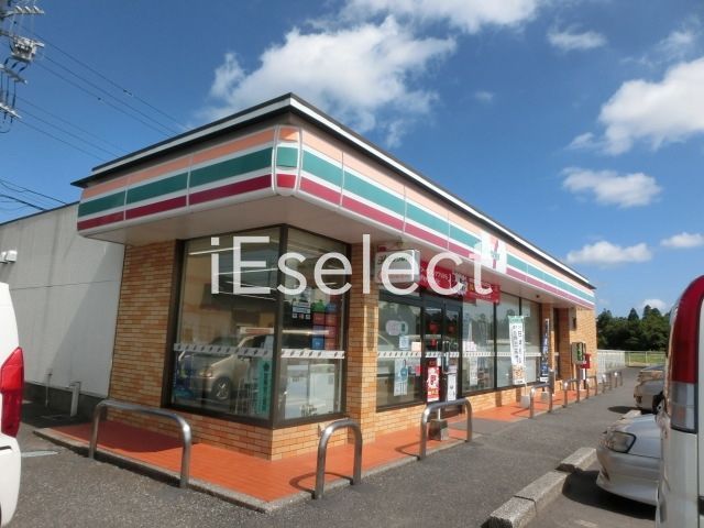 コンビニ　セブンイレブン東茂原店（コンビニ）まで690m