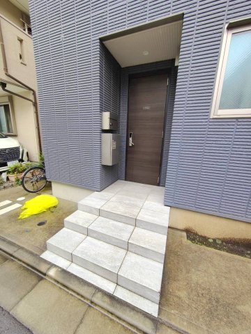 エントランス　★玄関ドアはビットキー対応です★