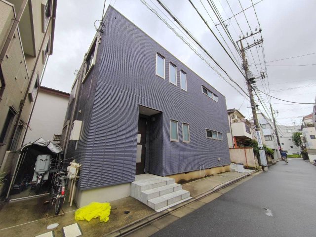 建物外観　★住宅街に立地★