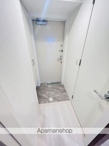 ＪＲおおさか東線 新大阪駅 徒歩10分 12階建 築2年の玄関写真